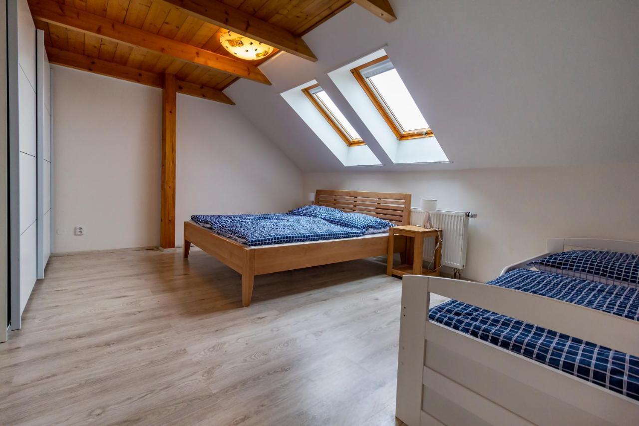 Apartmanovy Dum Vilémovice Extérieur photo