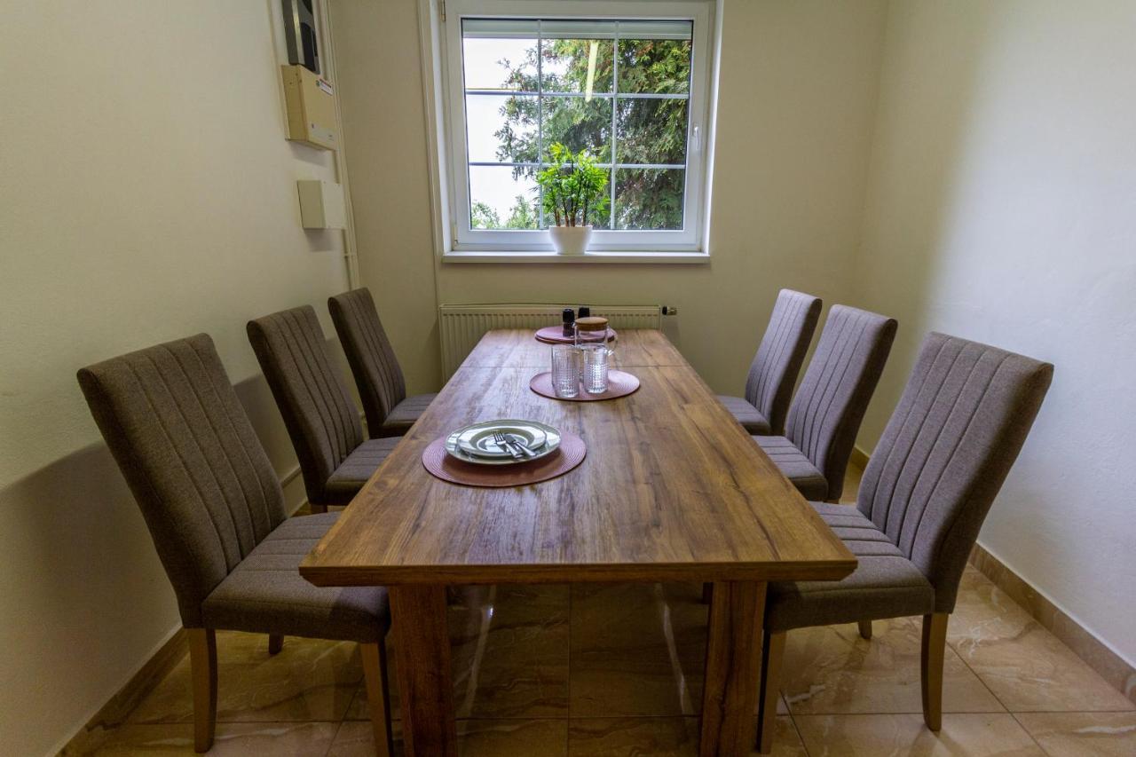 Apartmanovy Dum Vilémovice Extérieur photo