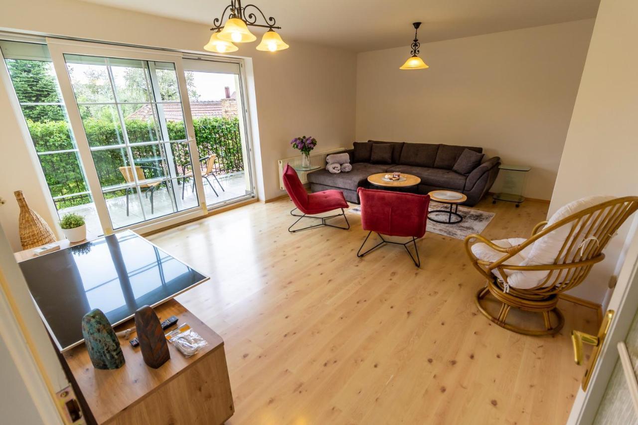 Apartmanovy Dum Vilémovice Extérieur photo
