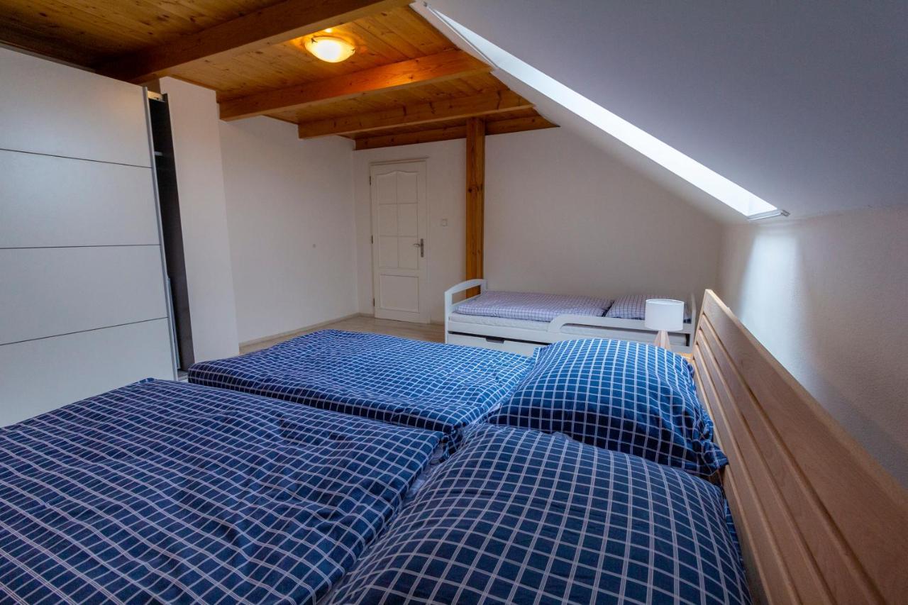 Apartmanovy Dum Vilémovice Extérieur photo