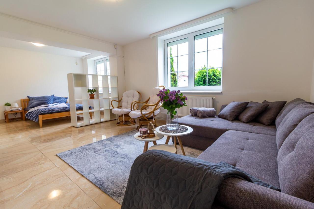 Apartmanovy Dum Vilémovice Extérieur photo