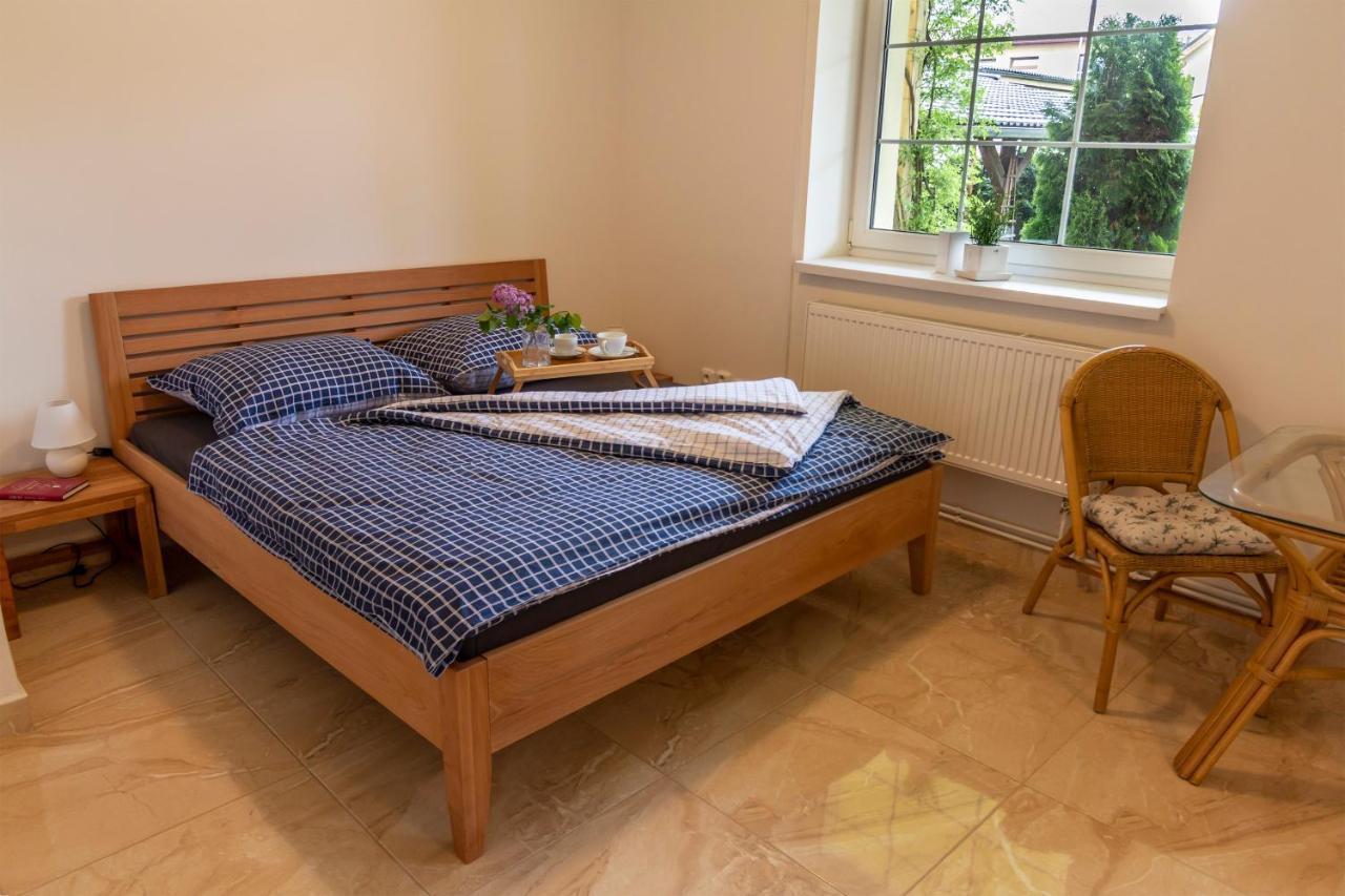 Apartmanovy Dum Vilémovice Extérieur photo